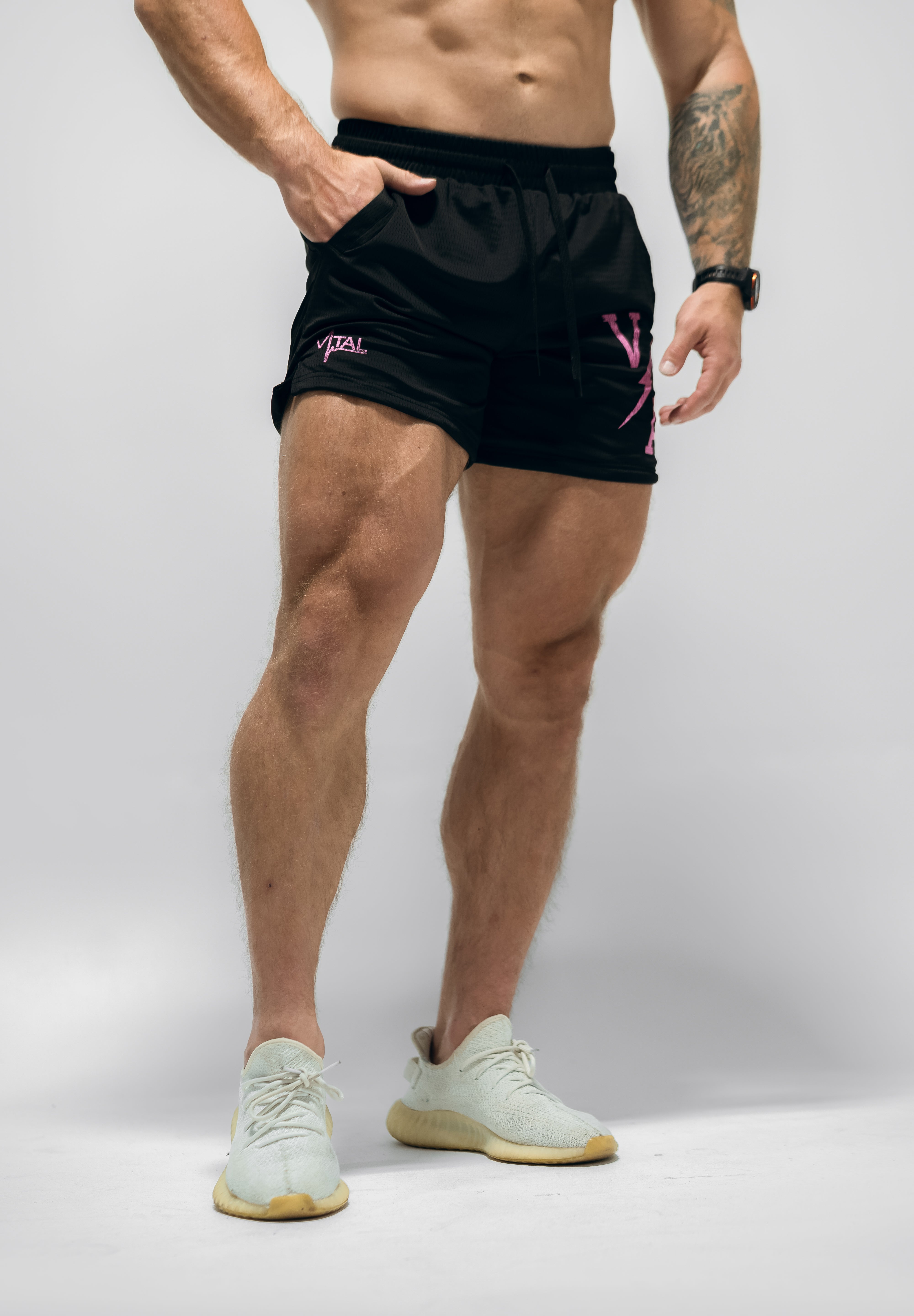 Combat Mesh Shorts 5" - Black/Distressed Hot Pink