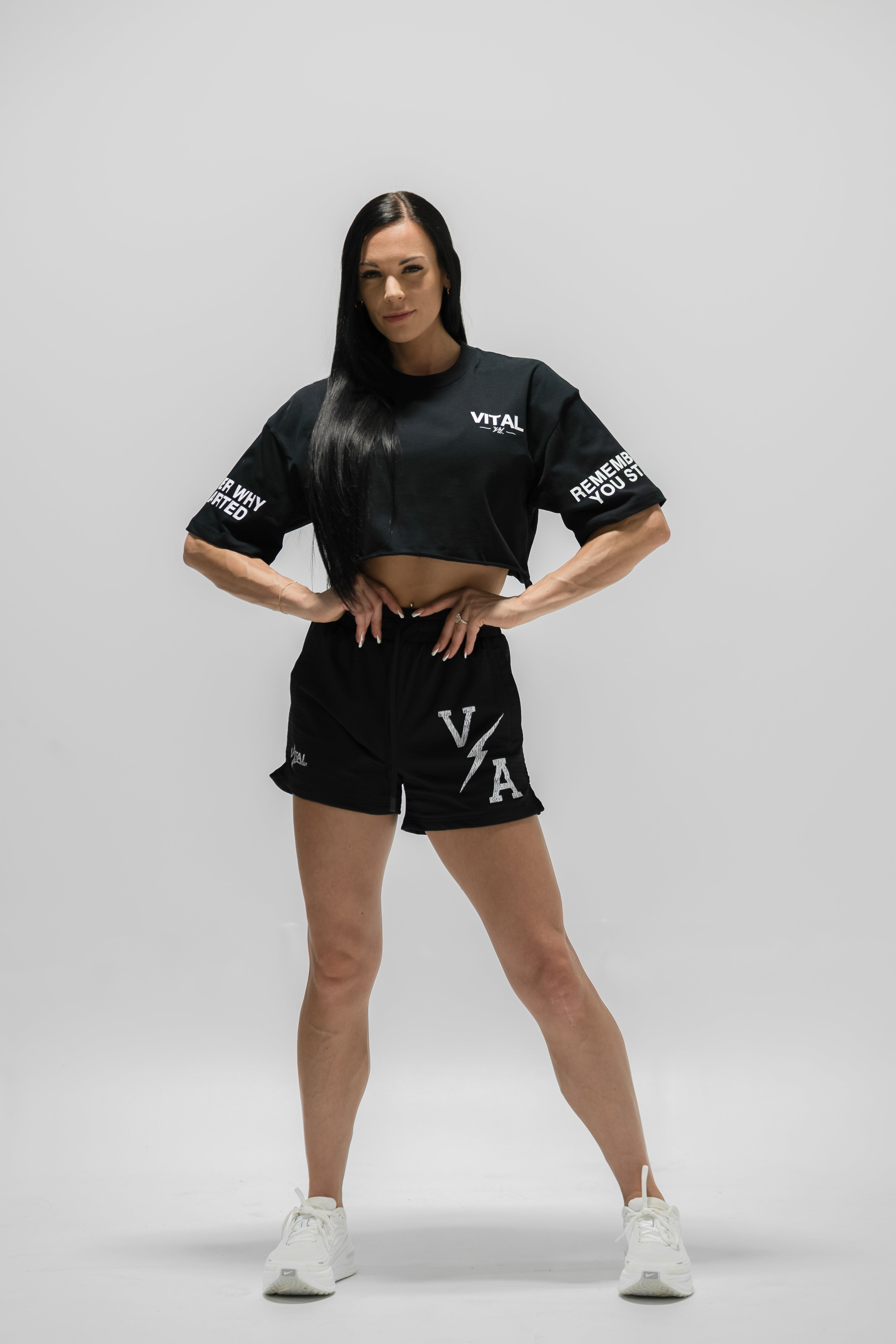 Combat Mesh Shorts 5" - Black/Distressed White