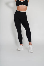 Luxe Scrunch Butt Leggings - Onyx