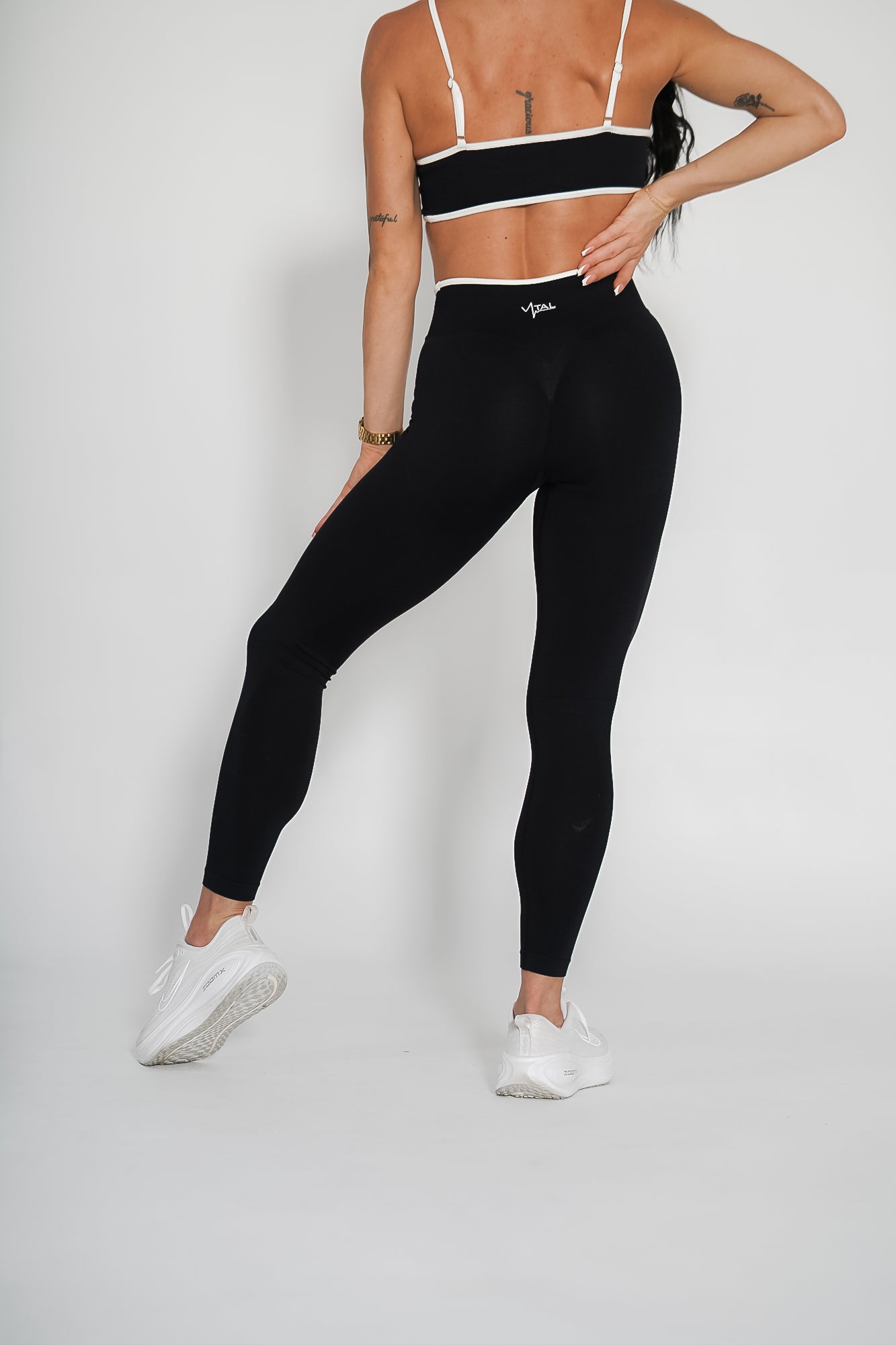 Luxe Scrunch Butt Leggings - Onyx