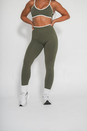 Luxe Scrunch Butt Leggings - Moss Green