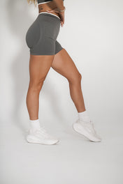 Luxe 4" Scrunch Butt Shorts - Slate