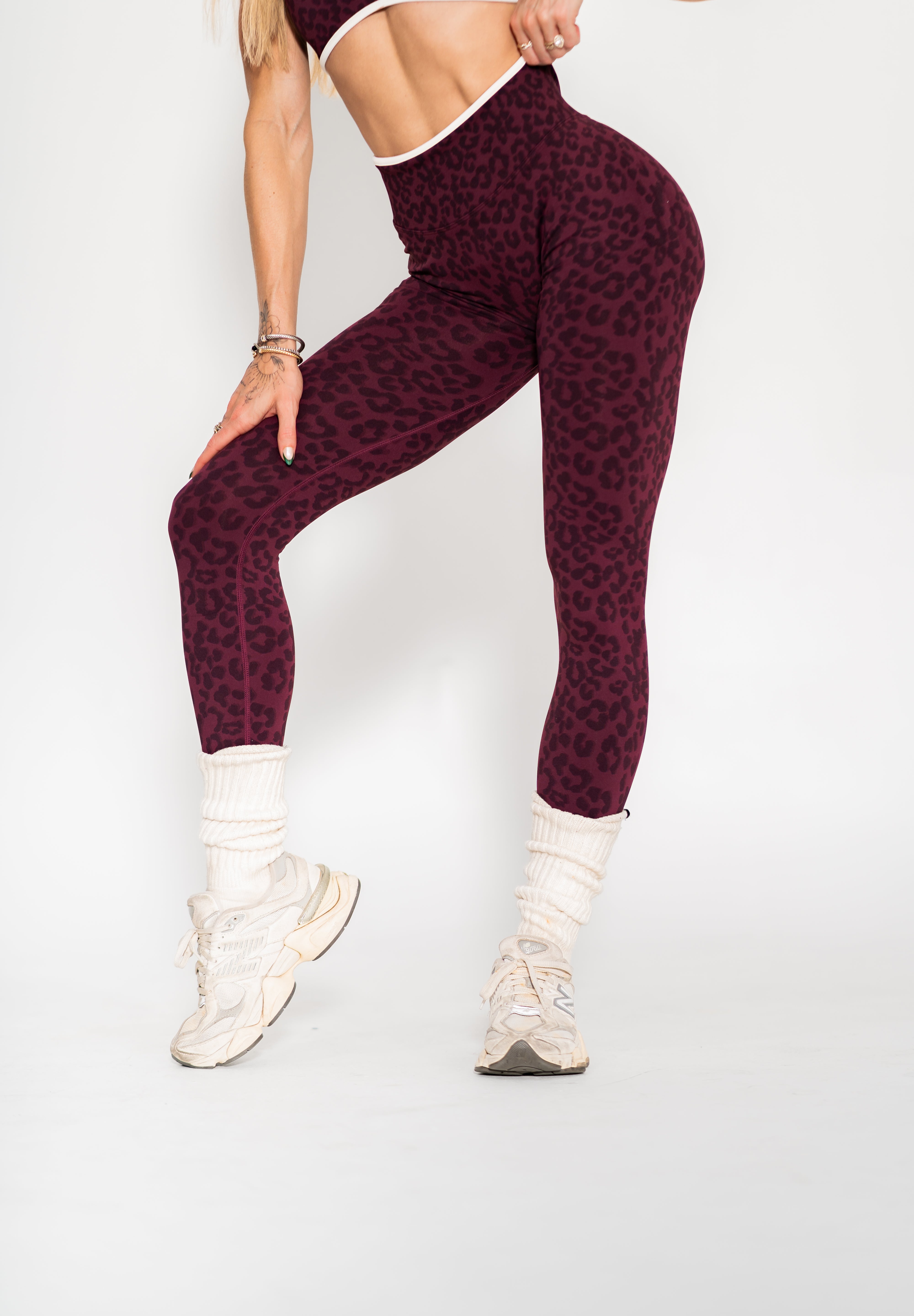 Luxe Seamless Scrunch Butt Leggings - Velvet Leopard