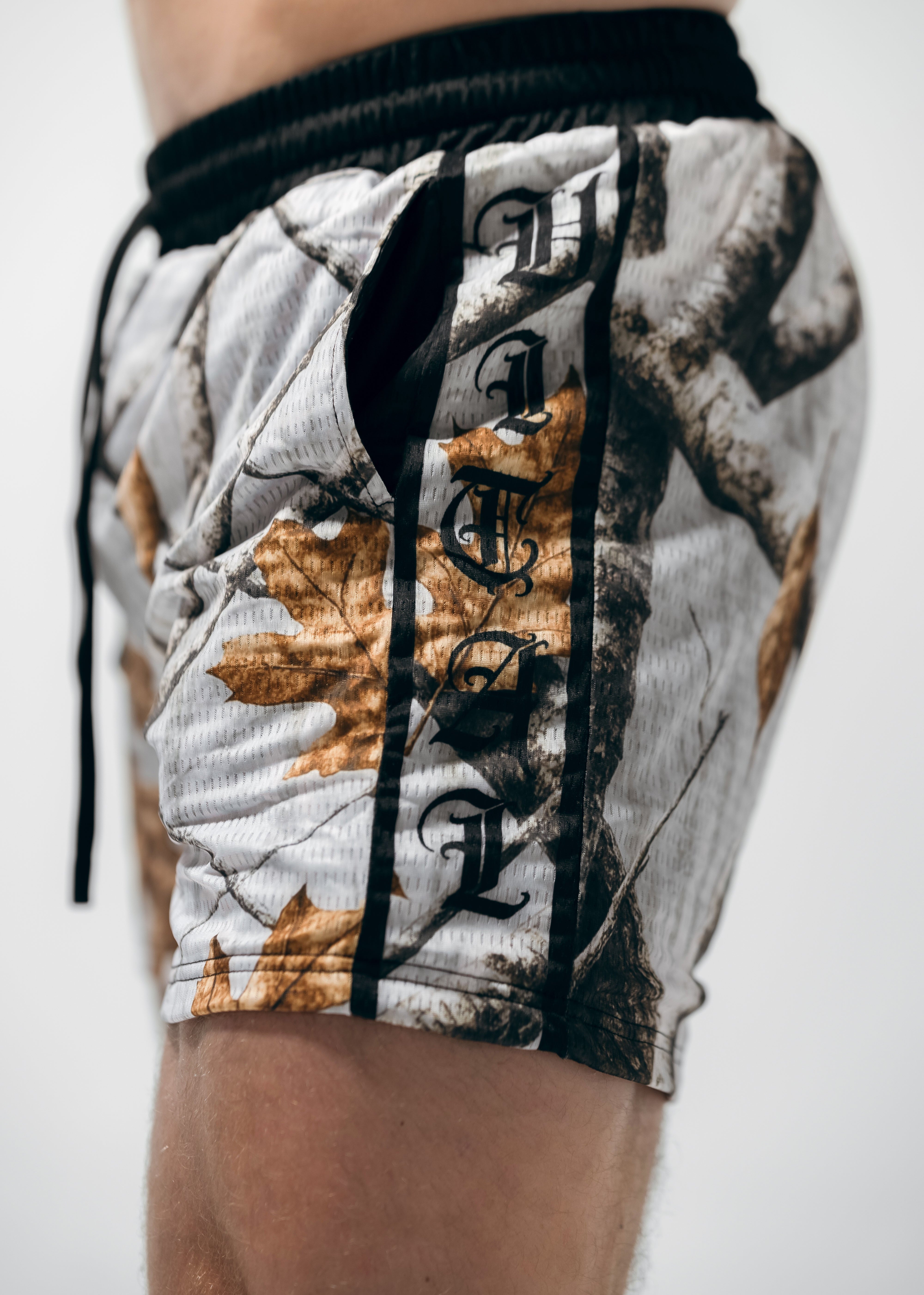 Combat Mesh Shorts 5" - Snow Camo OE - VITAL APPAREL