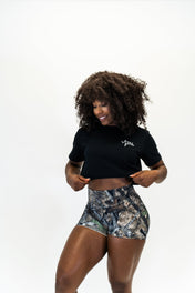 Fitted Crop T-Shirt - TTP Black/White - VITAL APPAREL