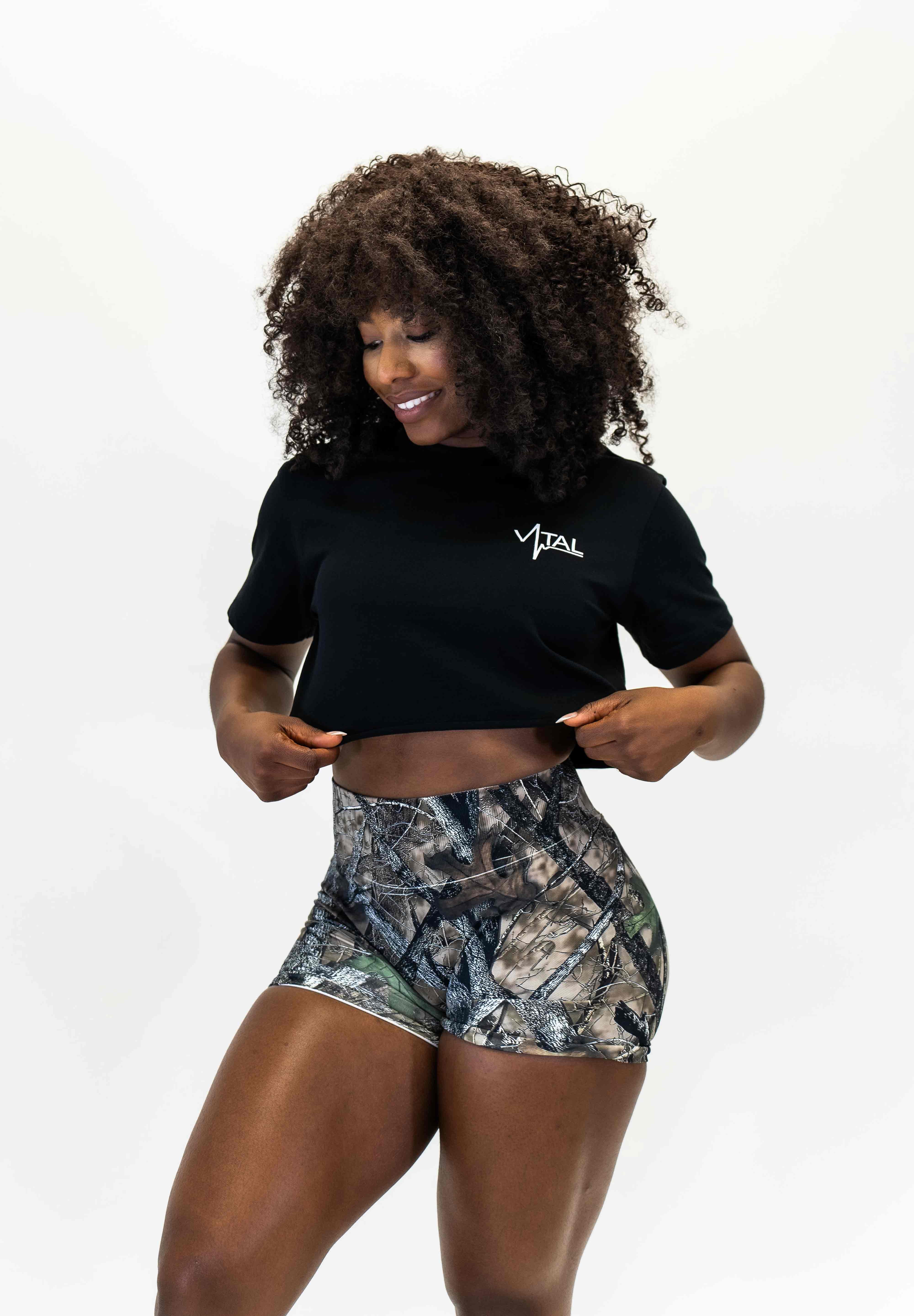 Fitted Crop T-Shirt - VITAL APPAREL TTP Black/White - VITAL APPAREL