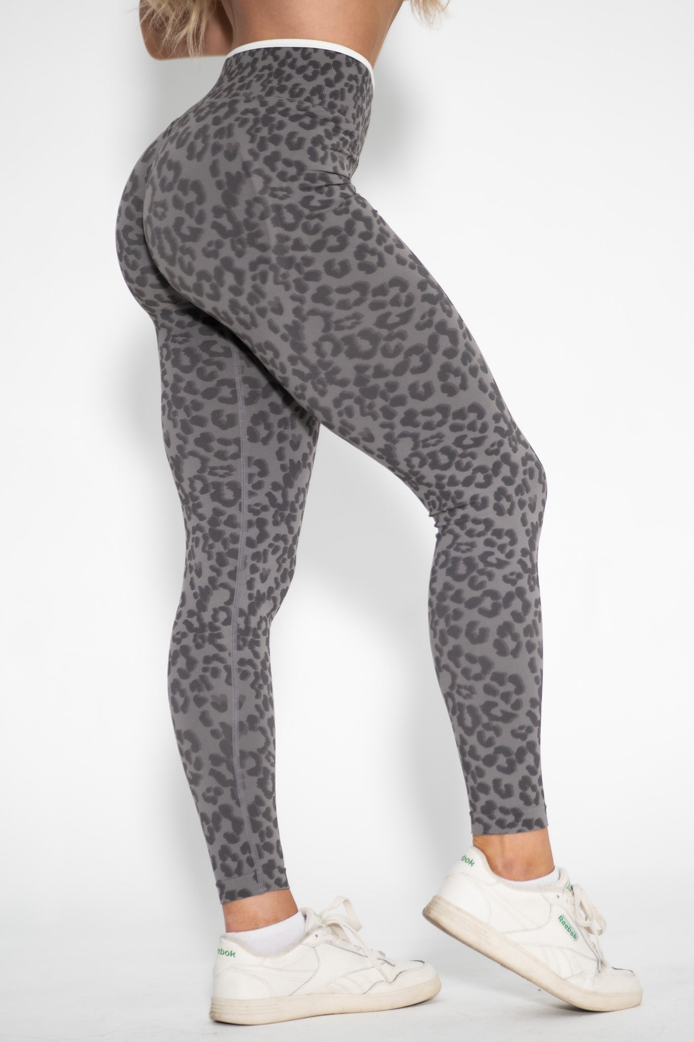 Luxe Scrunch Butt Leggings - Gray Leopard - VITAL APPAREL