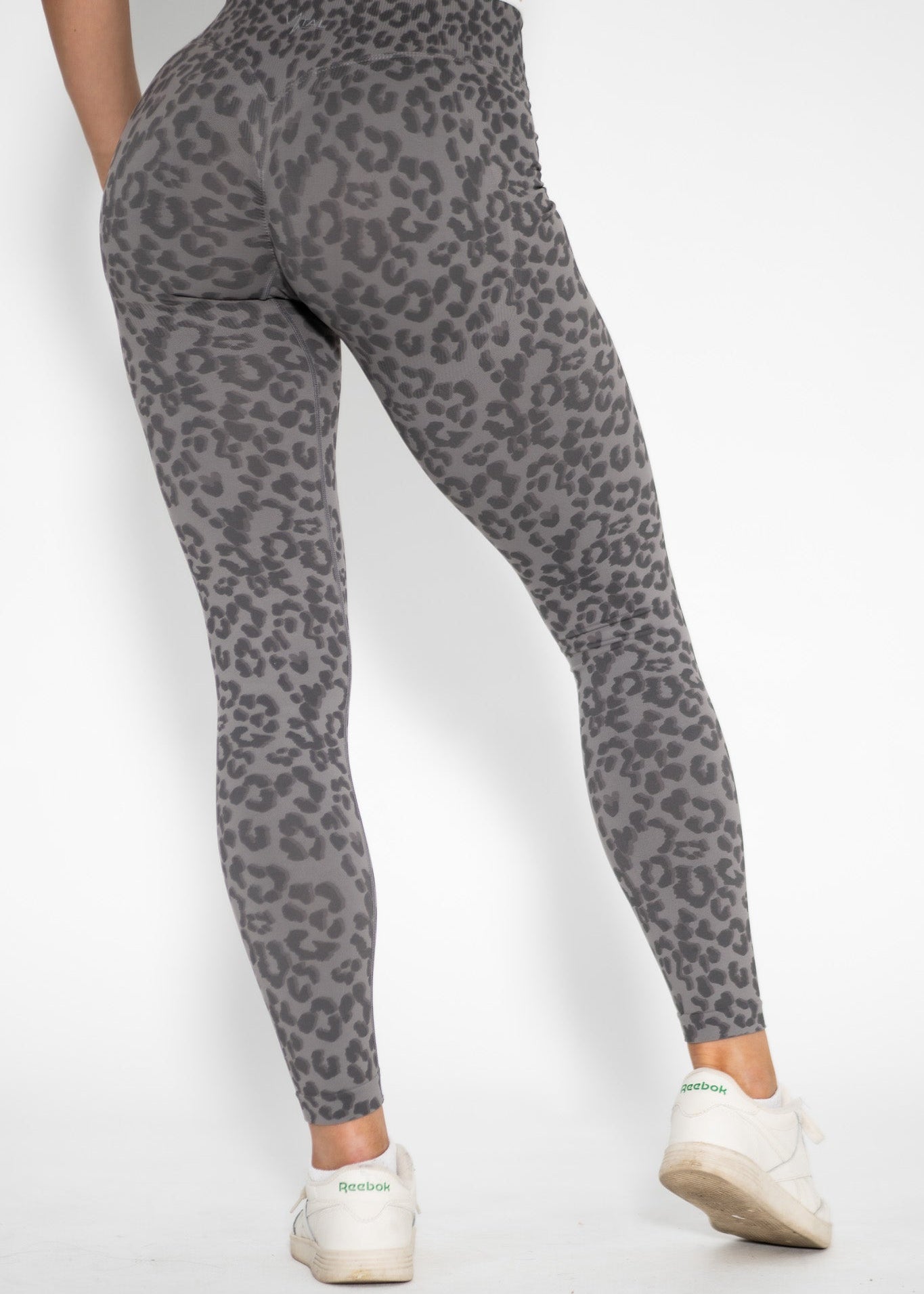 Luxe Scrunch Butt Leggings - Gray Leopard - VITAL APPAREL