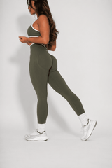 Luxe Scrunch Butt Leggings - Moss Green