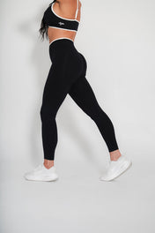 Luxe Scrunch Butt Leggings - Onyx - VITAL APPAREL