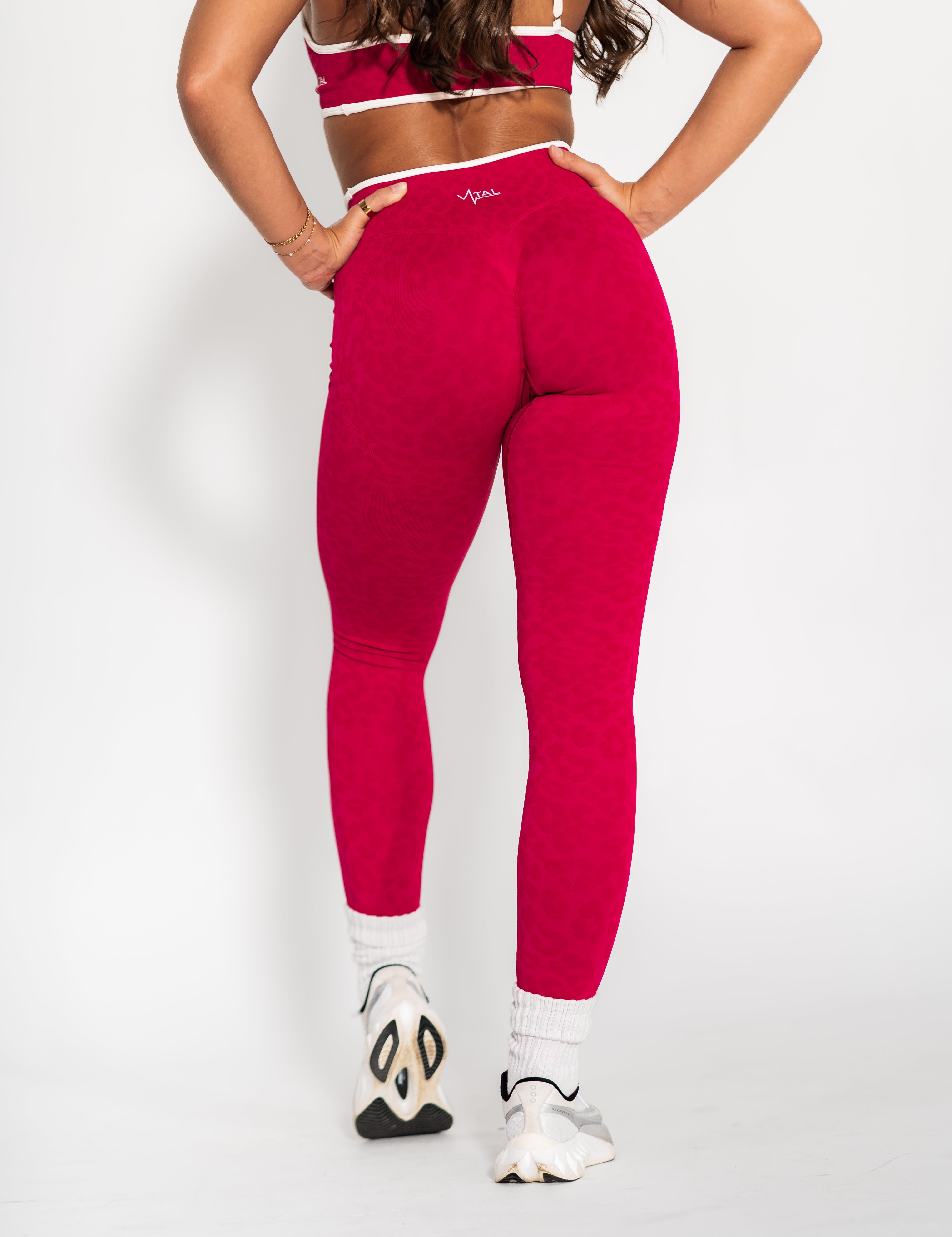 Luxe Seamless Scrunch Butt Leggings - Red Leopard - VITAL APPAREL