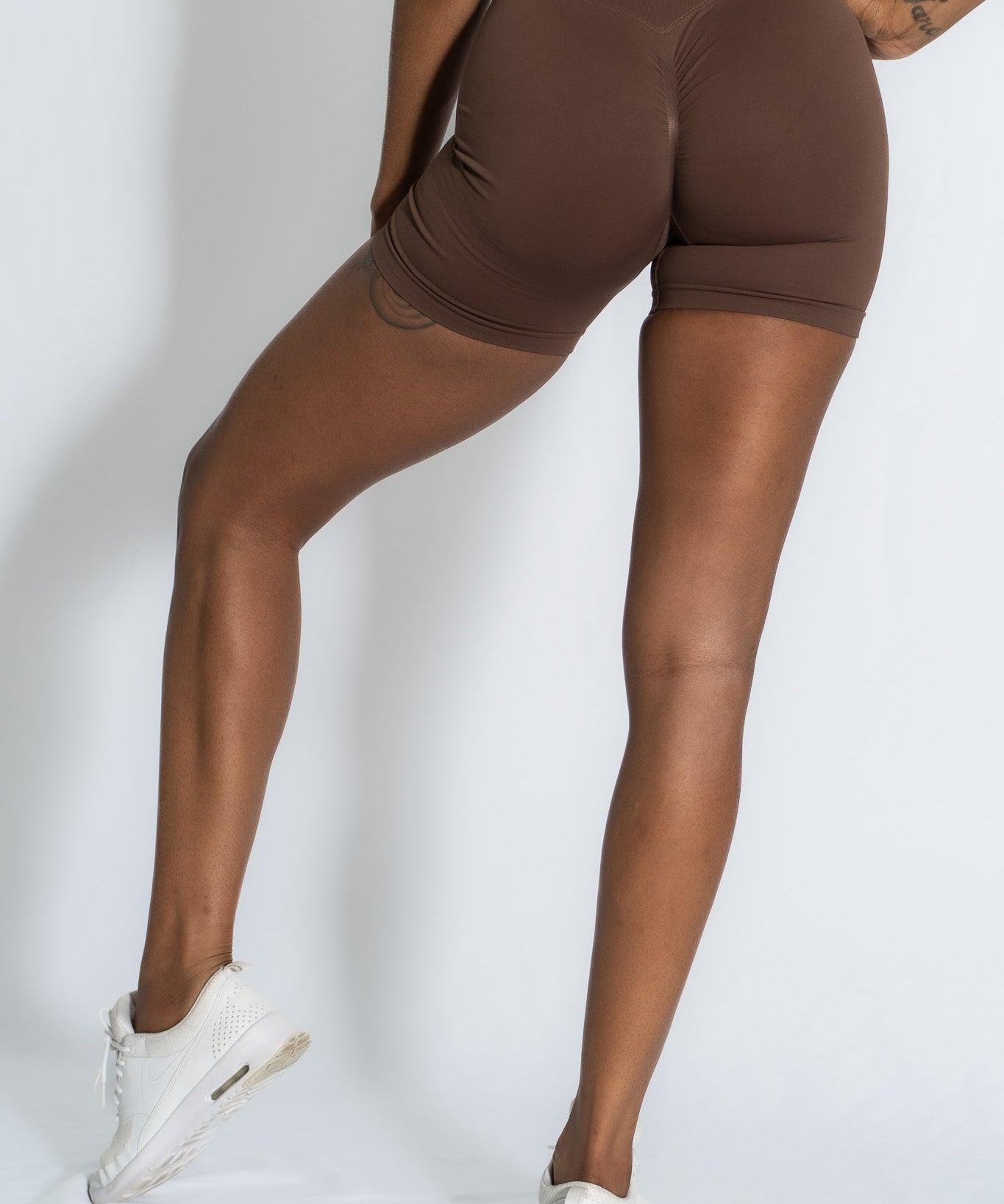 Pinnacle 4" Scrunch Butt Shorts - Coffee - VITAL APPAREL