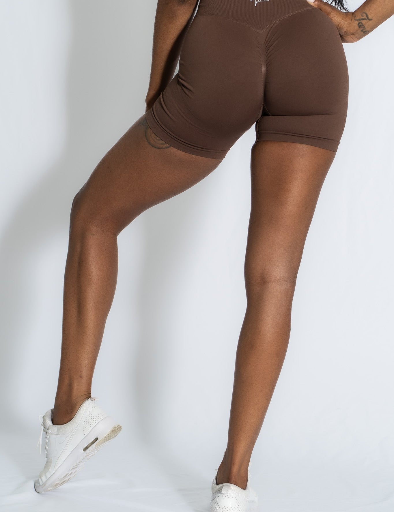 Pinnacle 4" Scrunch Butt Shorts - Coffee - VITAL APPAREL