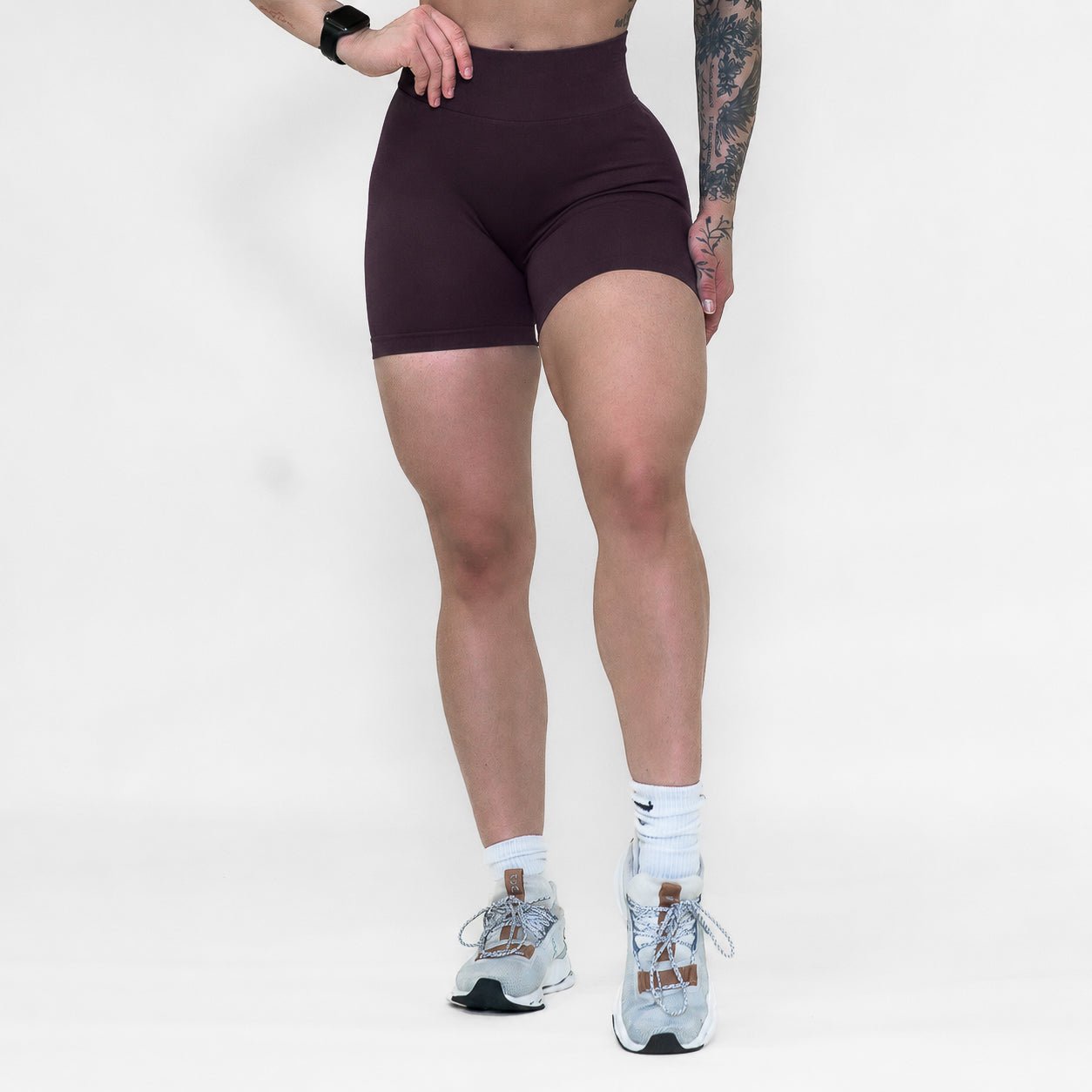 Pinnacle 4" Scrunch Butt Shorts - Espresso - VITAL APPAREL