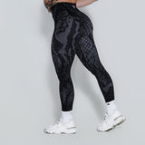 Pinnacle Scrunch Butt Legging - Black Snake Skin