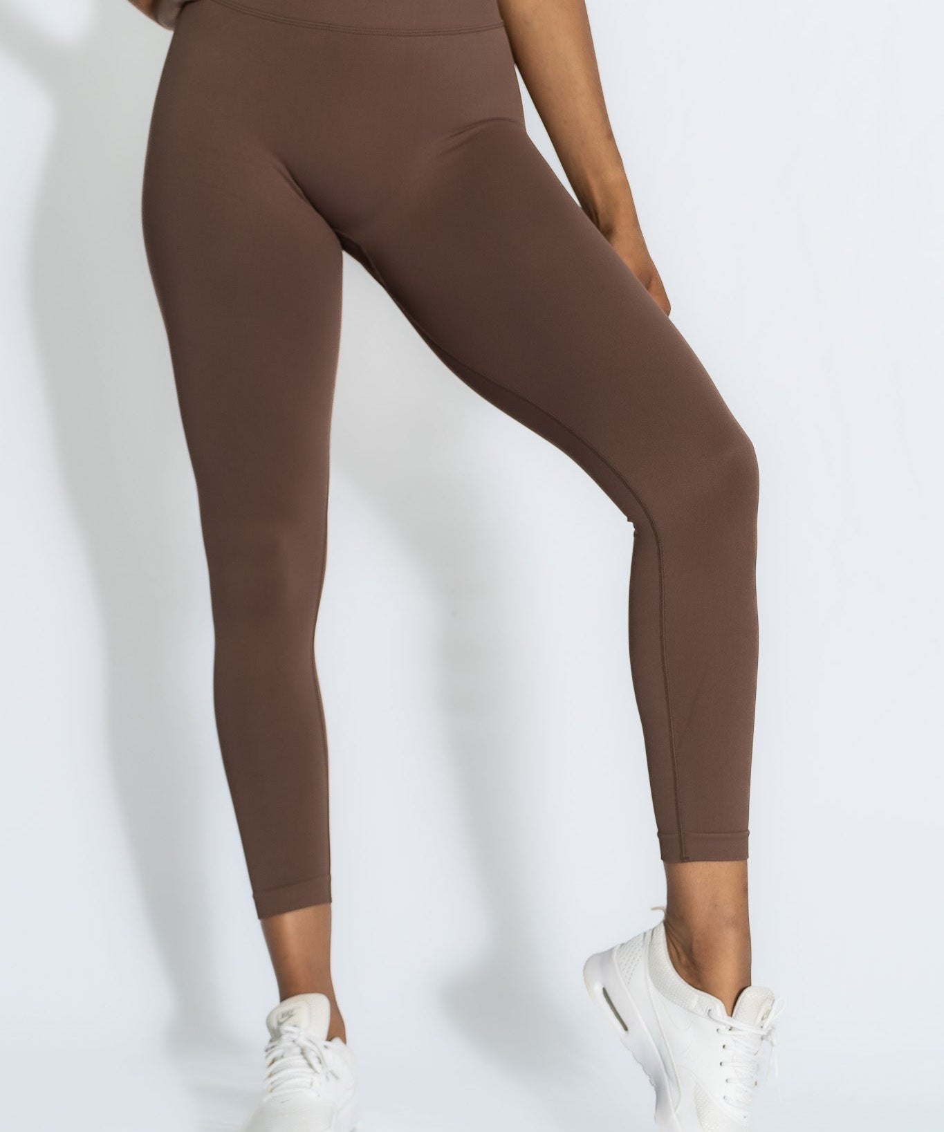 Pinnacle Scrunch Butt Legging - Coffee - VITAL APPAREL