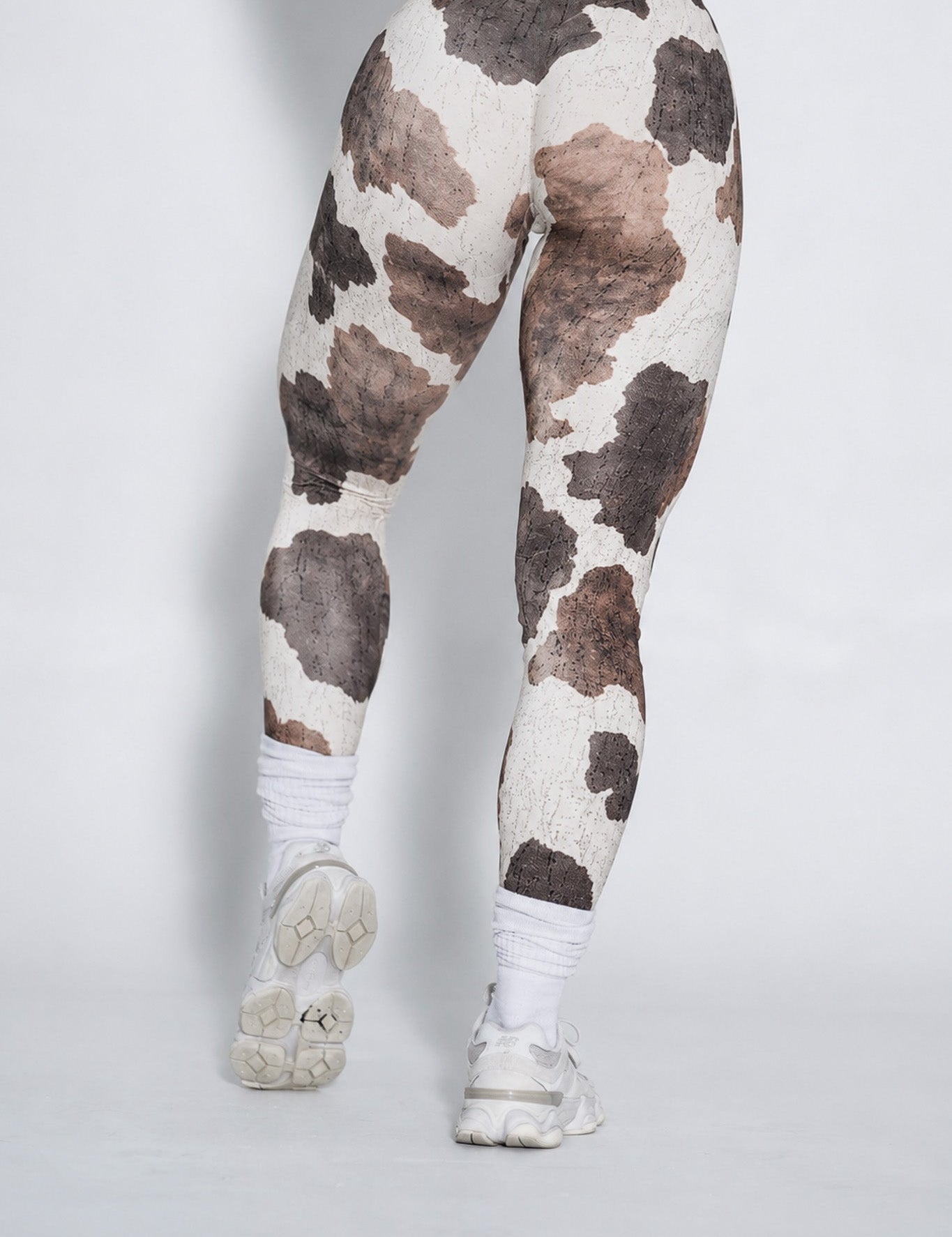 Pinnacle Scrunch Butt Legging - Rustic Cow Print - VITAL APPAREL