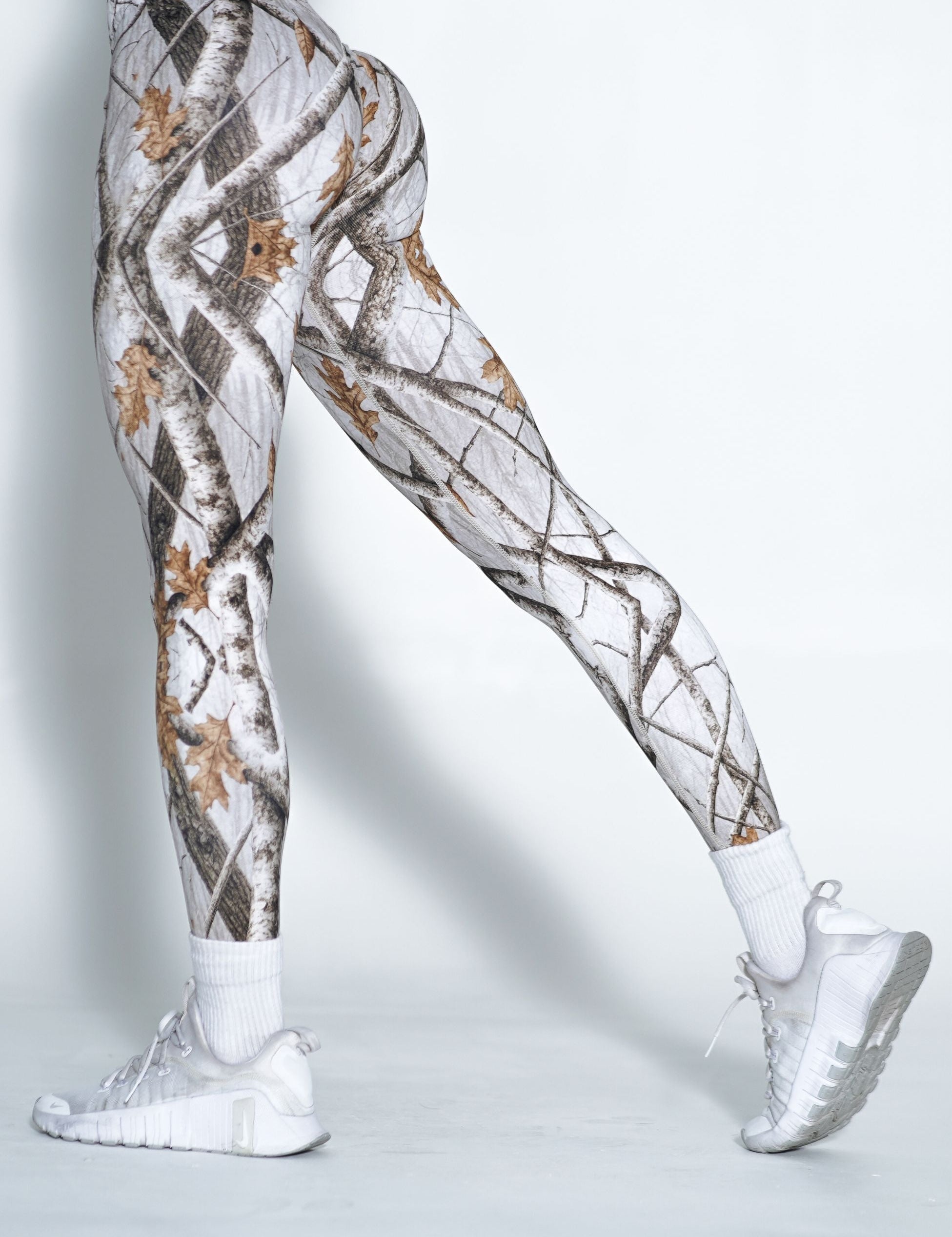 Pinnacle Scrunch Butt Legging - Snow Camo - VITAL APPAREL