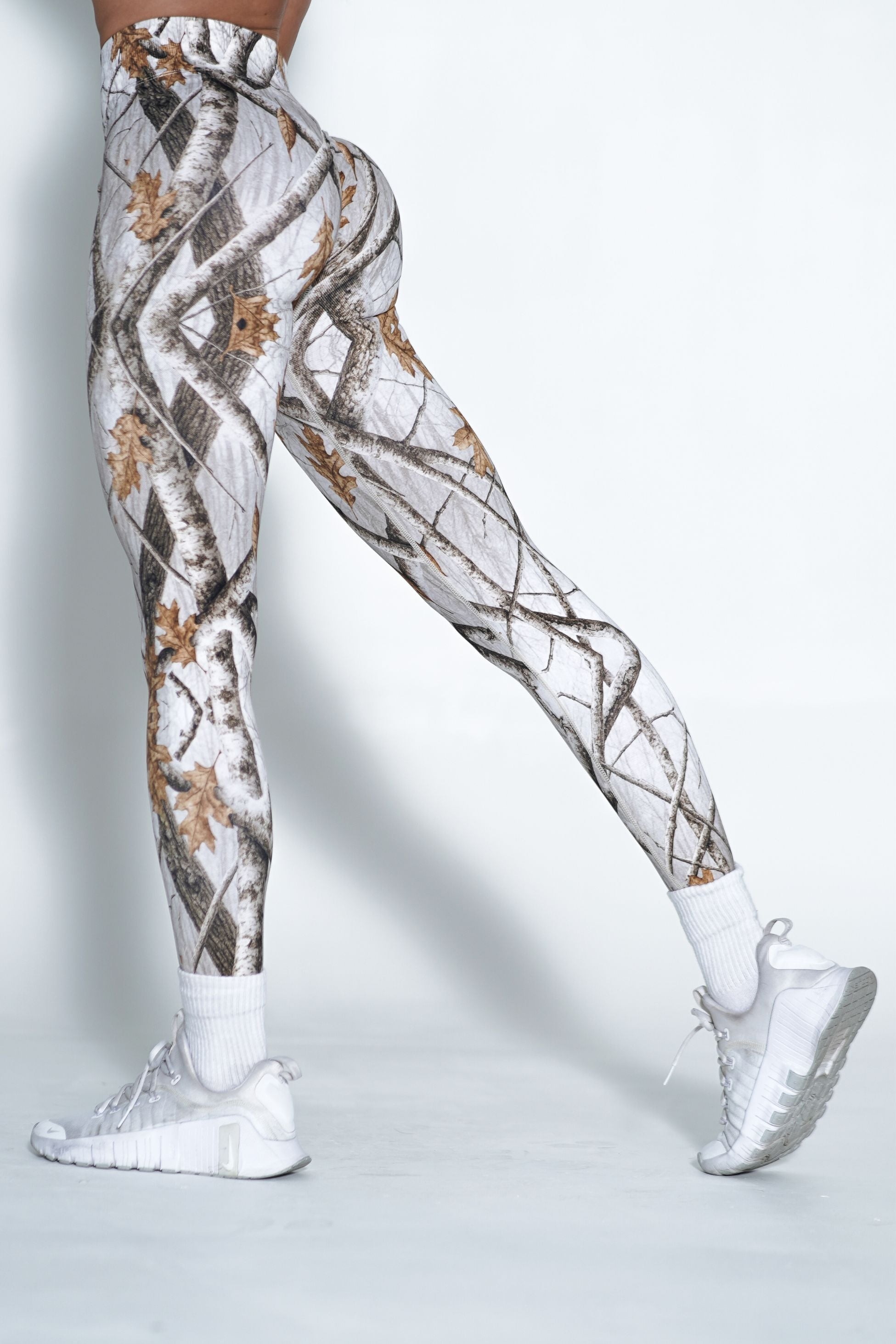 Pinnacle Scrunch Butt Legging - Snow Camo - VITAL APPAREL