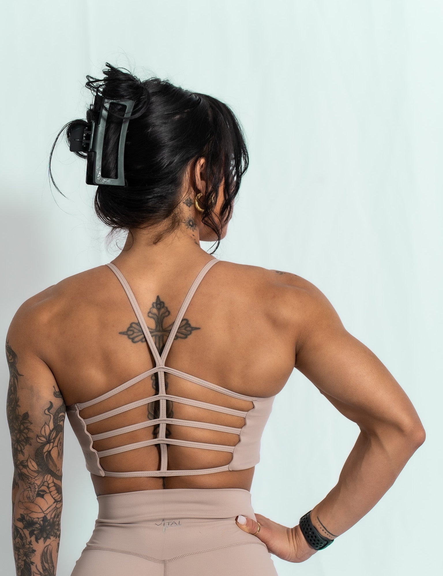 Resilient Elevate Bra - Onyx Clay - VITAL APPAREL