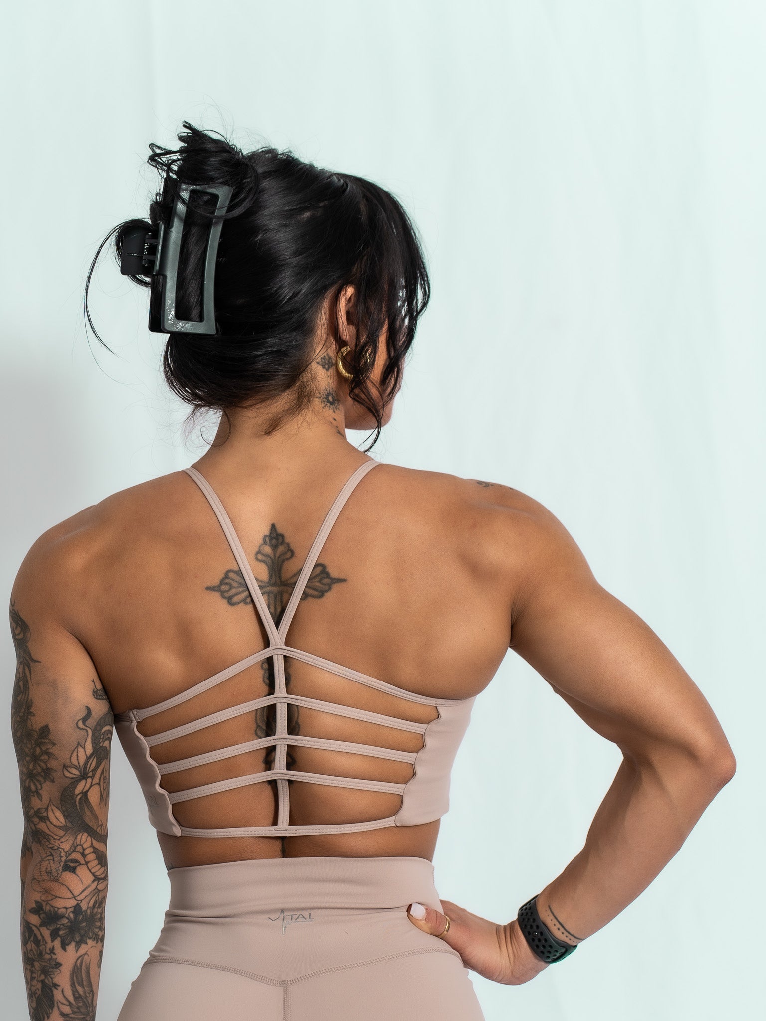 Resilient Elevate Bra - Onyx Clay - VITAL APPAREL