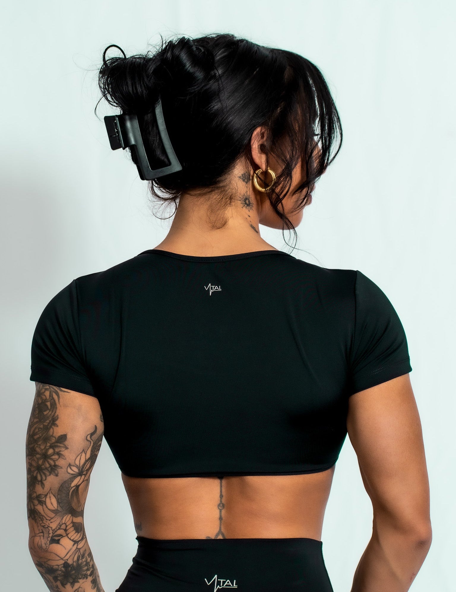 Resilient Fitted Short Sleeve Crop - Black - VITAL APPAREL