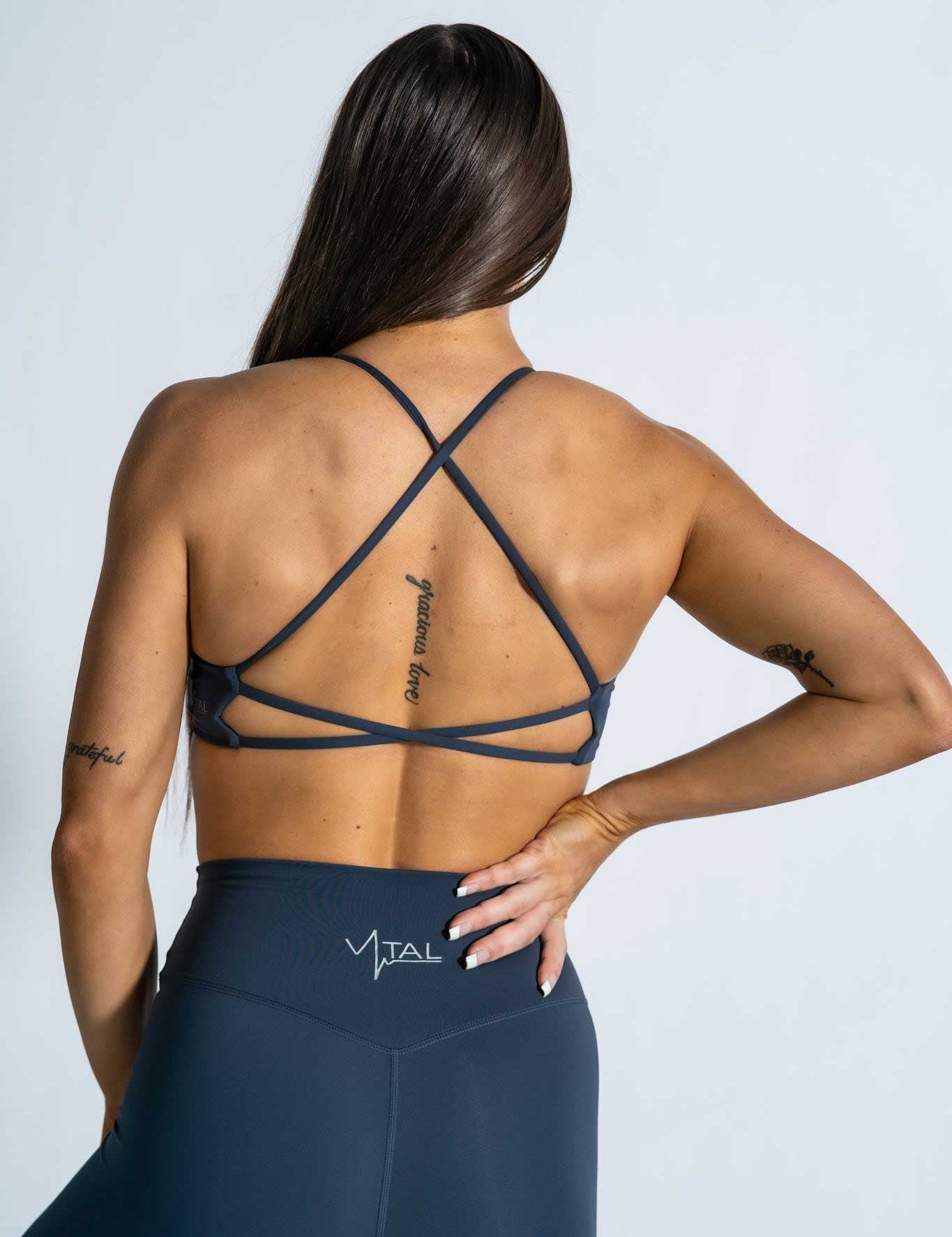 vital-apparel-resilient-power-bra-795838.jpg