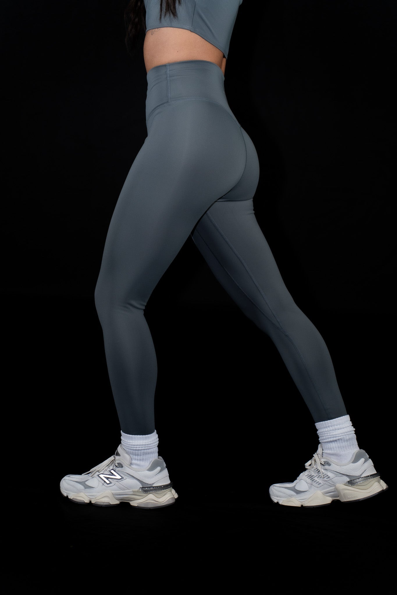 Alphalete amplify leggings - Athletic apparel