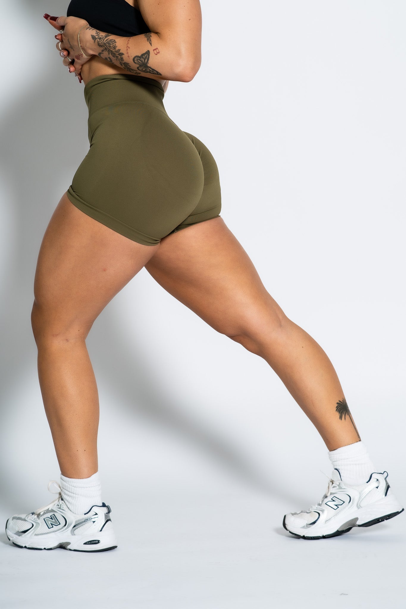fvwitlyh Scrunch Bbl Shorts Women's 5 Inch Inseam Chino Short